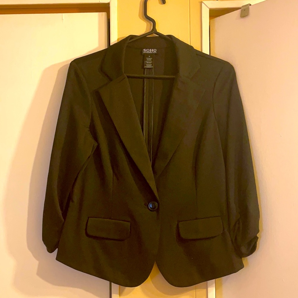 Soho womens blazer jacket, stretch. Size M, black. 3/4 length sleeve
